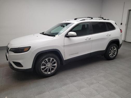 Bright White Clearcoat 2019 Jeep Cherokee Latitude Plus