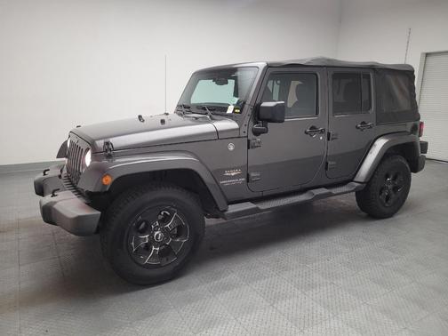 Granite Crystal Metallic Clearcoat 2014 Jeep Wrangler Unlimited Sahara