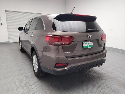 2020 Kia Sorento LX