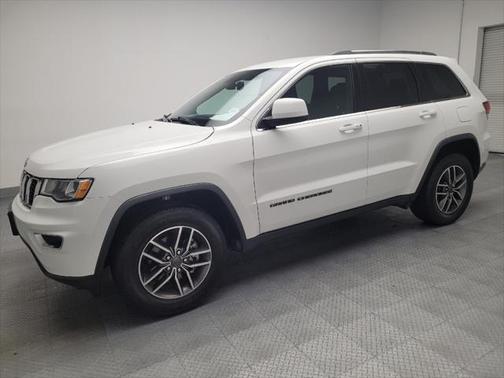 2020 Jeep Grand Cherokee Laredo