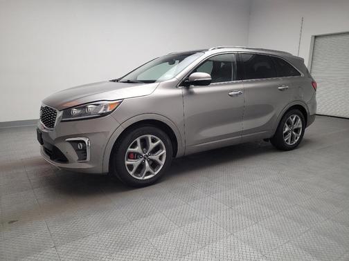 Titanium Silver 2019 Kia Sorento SX