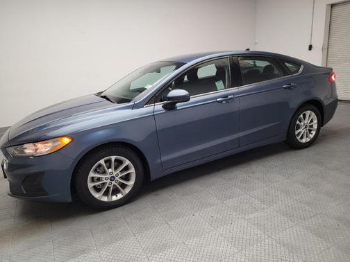 Blue Metallic 2019 Ford Fusion SE