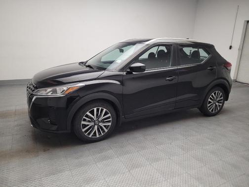 Super Black 2021 Nissan Kicks SV