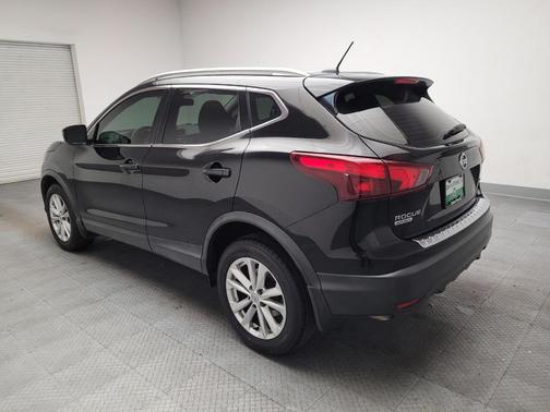 Magnetic Black 2018 Nissan Rogue Sport SV