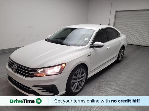 2017 Volkswagen Passat 1.8T R-Line w/Comfort