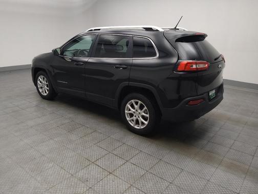 Brilliant Black Crystal Pearlcoat 2015 Jeep Cherokee Latitude