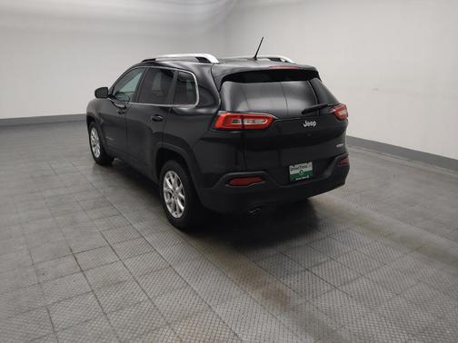 Brilliant Black Crystal Pearlcoat 2015 Jeep Cherokee Latitude