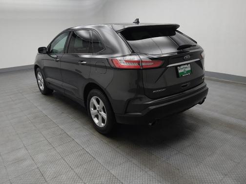 2020 Ford Edge SE