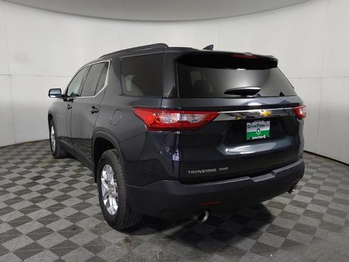 Gray 2019 Chevrolet Traverse LT Cloth