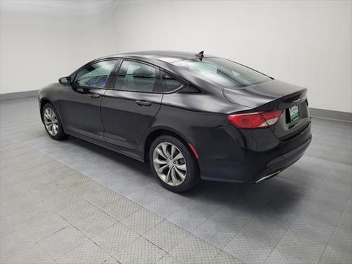 2016 Chrysler 200 S