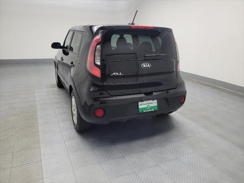 2017 Kia Soul Base