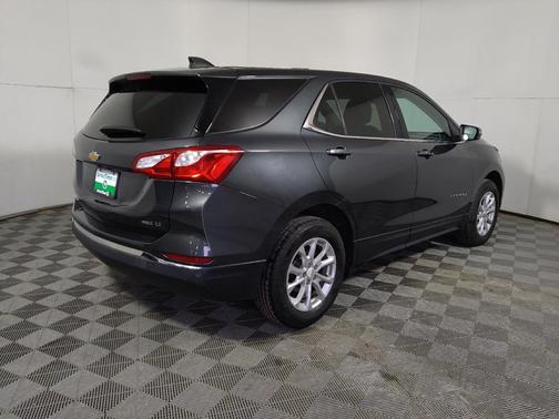 Gray 2018 Chevrolet Equinox LT