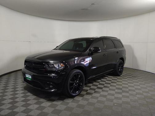 DB Black Crystal Clearcoat 2017 Dodge Durango GT