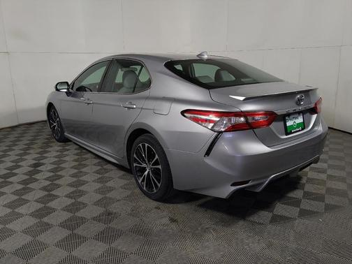 Celestial Silver Metallic 2020 Toyota Camry SE