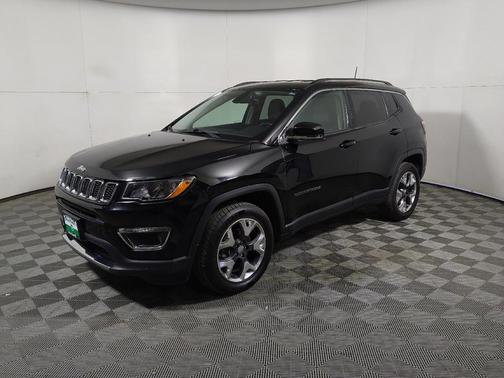 Diamond Black Crystal Pearlcoat 2017 Jeep New Compass Limited