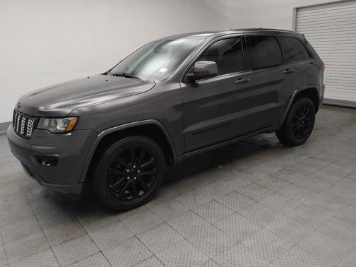 2018 Jeep Grand Cherokee Altitude