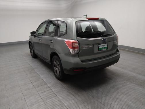 2017 Subaru Forester 2.5i