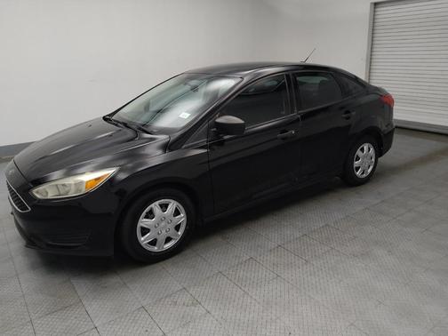 Shadow Black 2017 Ford Focus SE