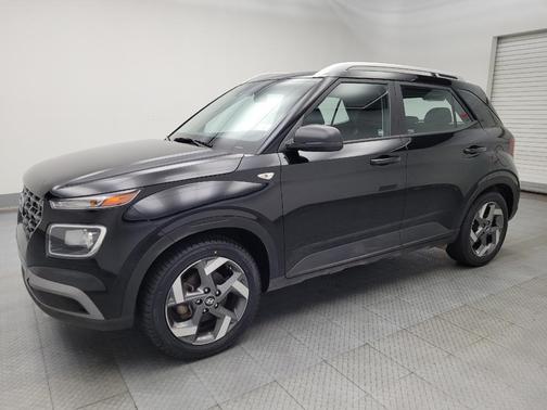 2021 Hyundai VENUE SEL