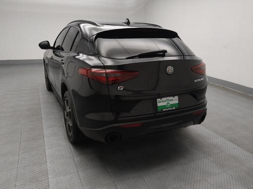 2022 Alfa Romeo Stelvio Sprint