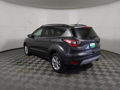 Magnetic Metallic 2018 Ford Escape SE