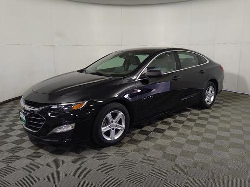 Mosaic Black Metallic 2020 Chevrolet Malibu 1LS
