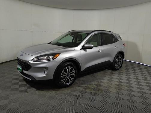 Ingot Silver Metallic 2020 Ford Escape SEL