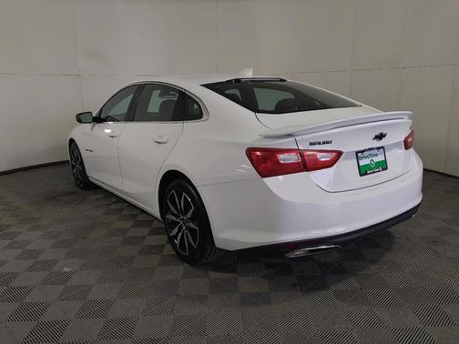 Summit White 2021 Chevrolet Malibu FWD RS
