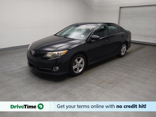 Gray 2012 Toyota Camry SE