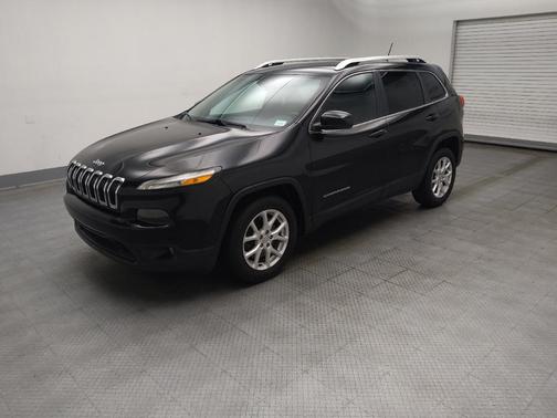 Brilliant Black Crystal Pearlcoat 2015 Jeep Cherokee Latitude