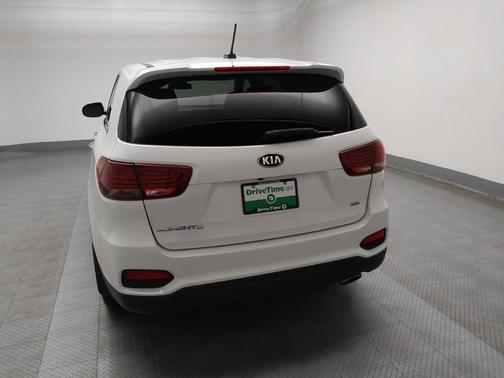 2020 Kia Sorento LX