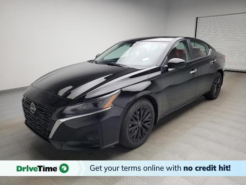 Super Black 2025 Nissan Altima 2.5 SV
