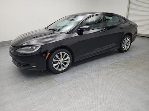 2016 Chrysler 200 S