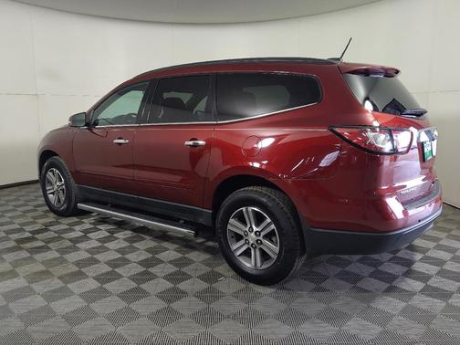 Siren Red Tintcoat 2017 Chevrolet Traverse 1LT