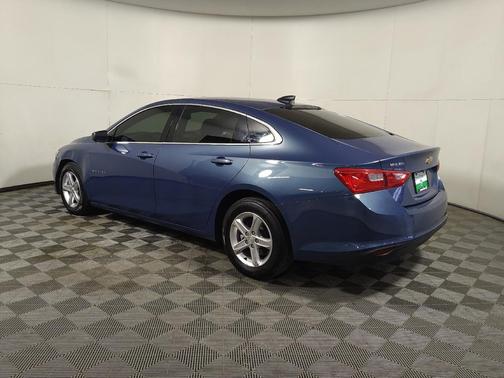 Lakeshore Blue Metallic 2025 Chevrolet Malibu 1LS