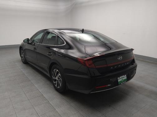 2023 Hyundai SONATA Hybrid Base