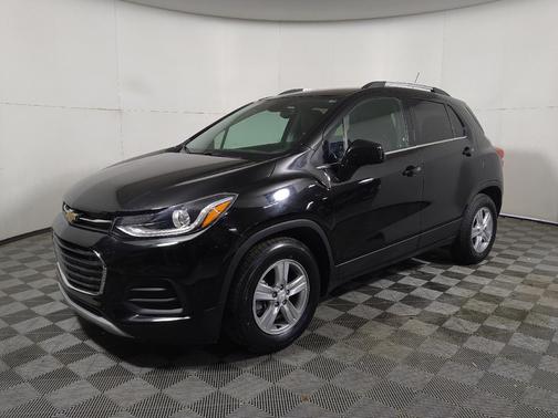 Black 2020 Chevrolet Trax LT