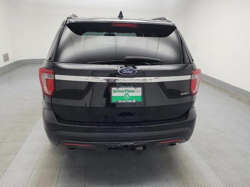2017 Ford Explorer Base