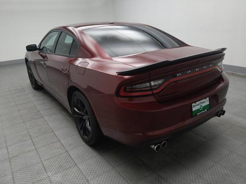 Octane Red Pearlcoat 2018 Dodge Charger SXT