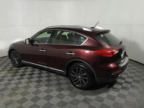 Midnight Garnet 2017 INFINITI QX50 Base
