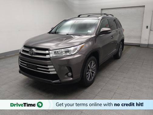 Predawn Gray Mica 2019 Toyota Highlander XLE