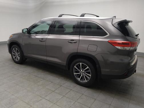 Predawn Gray Mica 2019 Toyota Highlander XLE