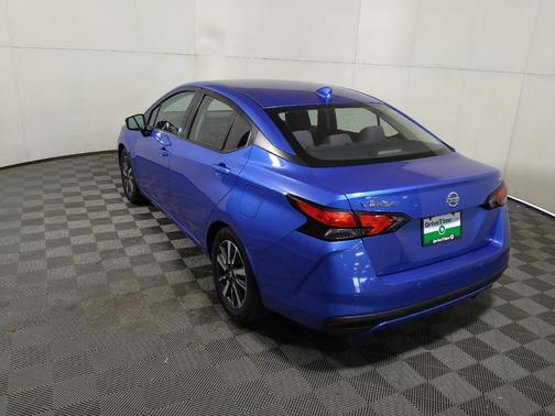 Electric Blue Metallic 2021 Nissan Versa 1.6 SV