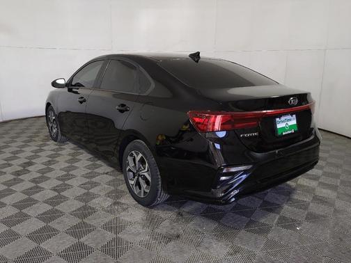 Aurora Black 2021 Kia Forte LXS