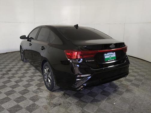 Aurora Black 2021 Kia Forte LXS