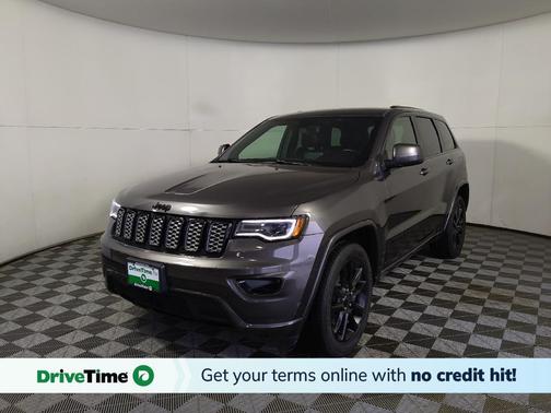 Granite Crystal Metallic Clearcoat 2021 Jeep Grand Cherokee Laredo