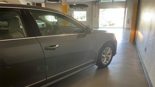 2016 Volkswagen Passat 1.8T S