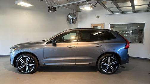 2021 Volvo XC60 T6 R-Design