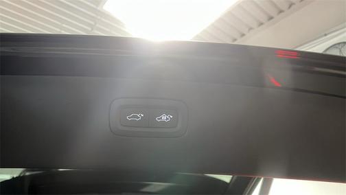 2024 Volvo XC90 B6 Plus Bright Theme 6-Seater