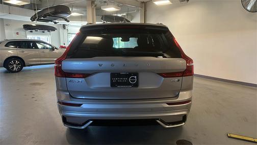2025 Volvo XC60 B5 Plus
